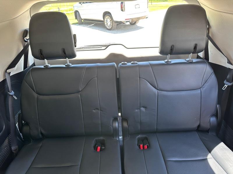 Lexus LX 570 Sport Utility 2015
