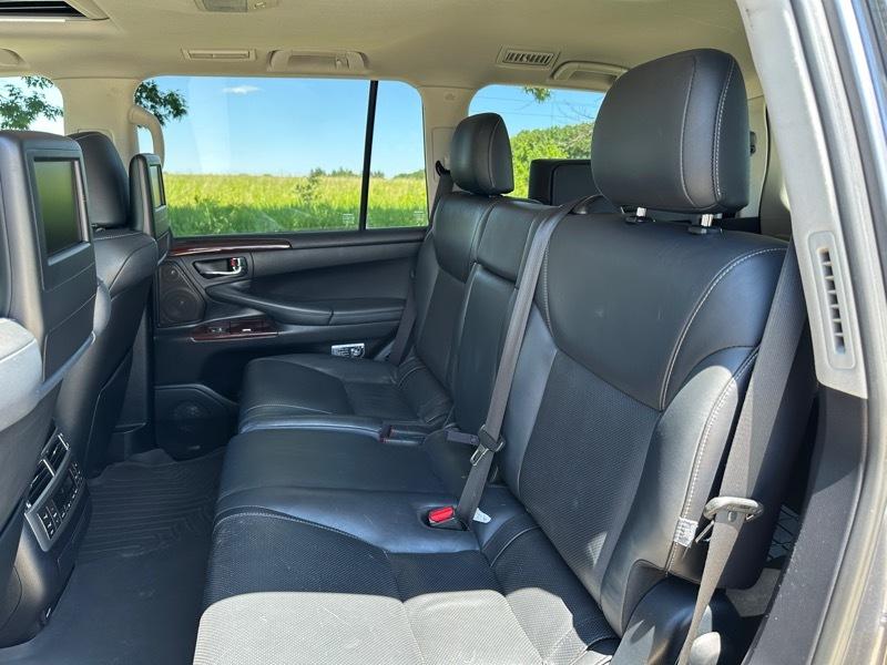 Lexus LX 570 Sport Utility 2015