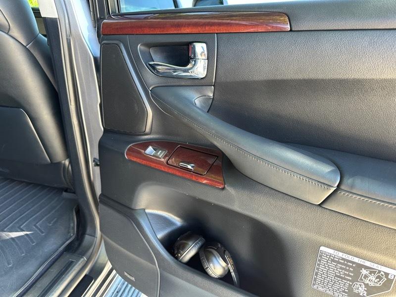 Lexus LX 570 Sport Utility 2015