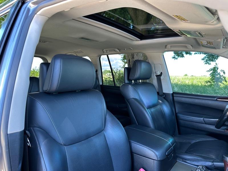 Lexus LX 570 Sport Utility 2015