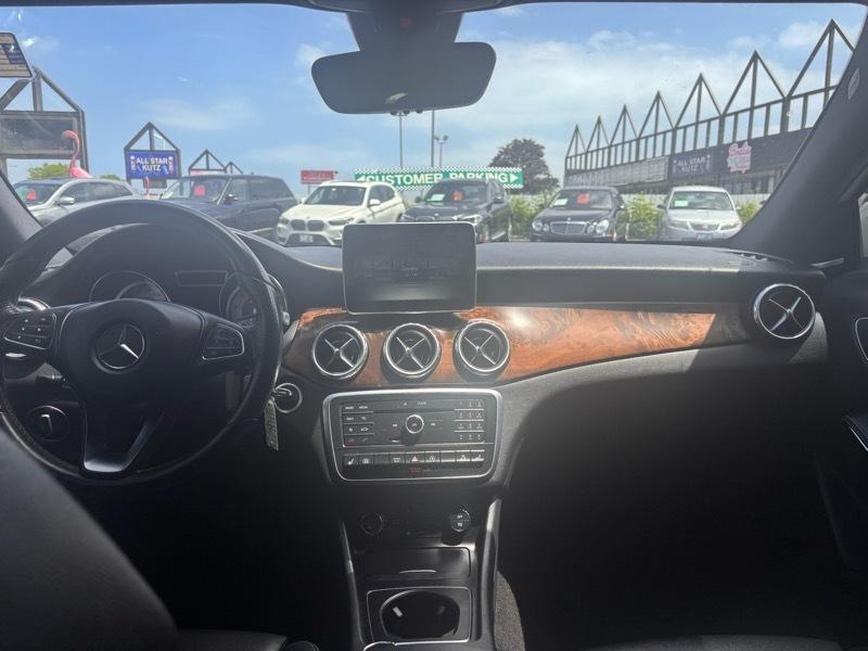Mercedes-Benz GLA-Class GLA250 4MATIC 2016