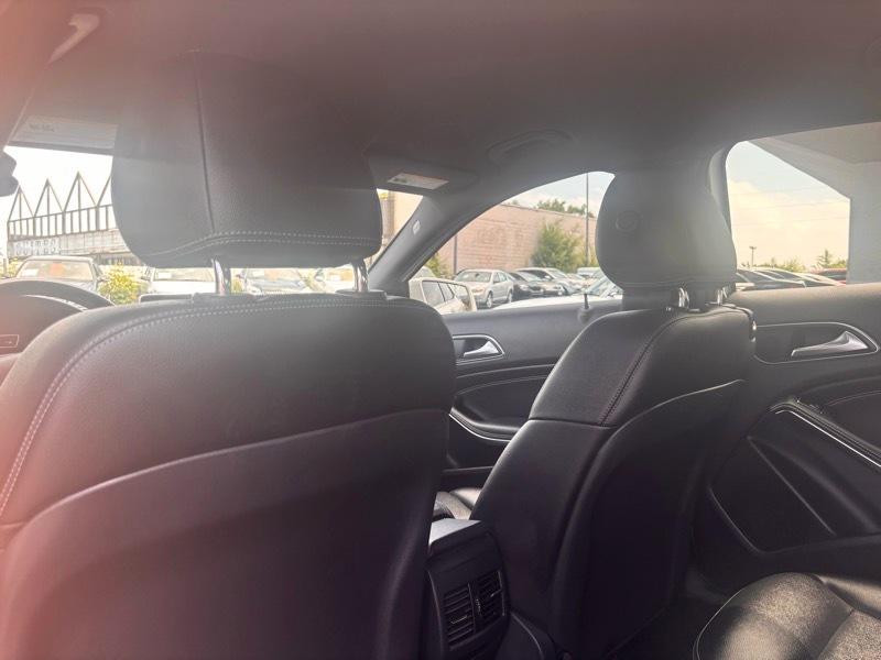 Mercedes-Benz GLA-Class GLA250 4MATIC 2016
