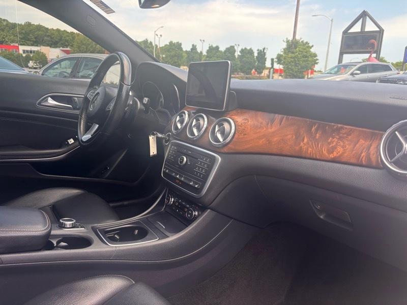 Mercedes-Benz GLA-Class GLA250 4MATIC 2016