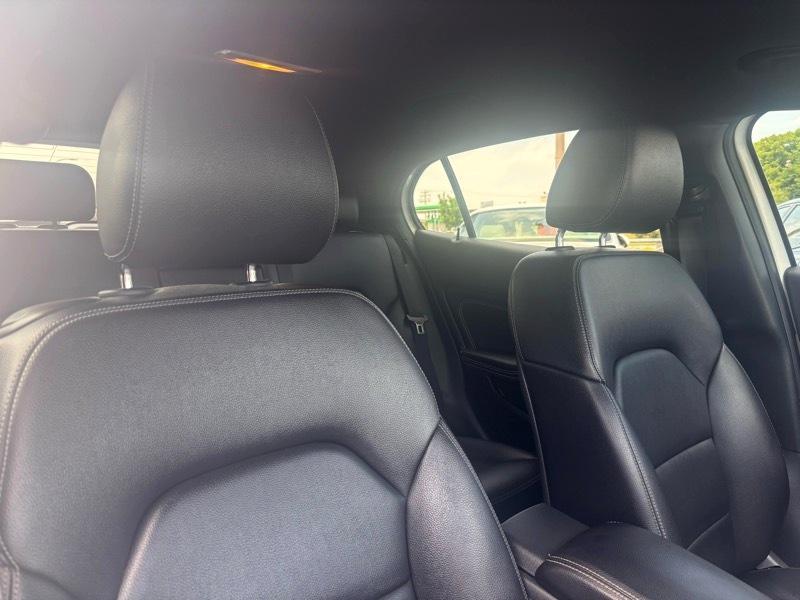 Mercedes-Benz GLA-Class GLA250 4MATIC 2016