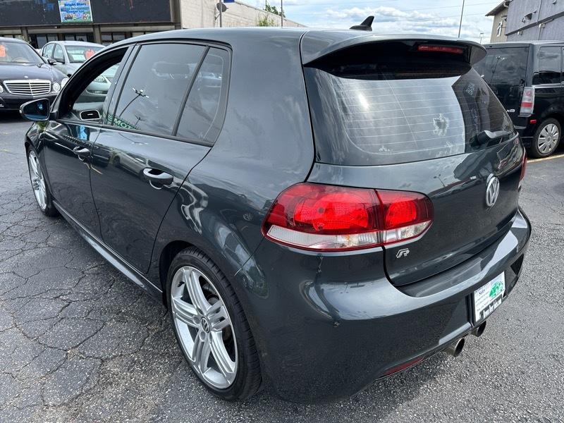 Volkswagen Golf R  2012