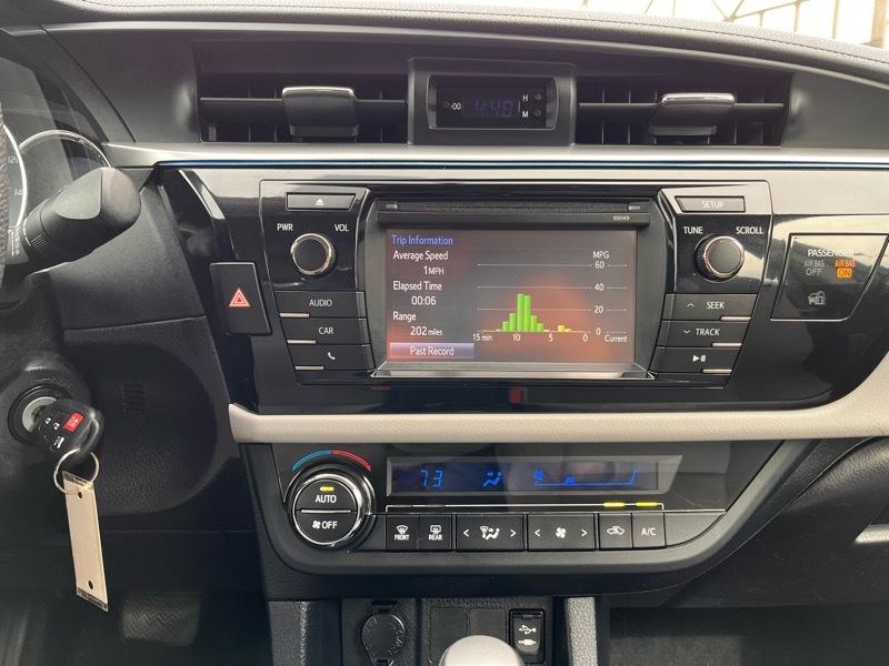 Toyota Corolla LE CVT 2014
