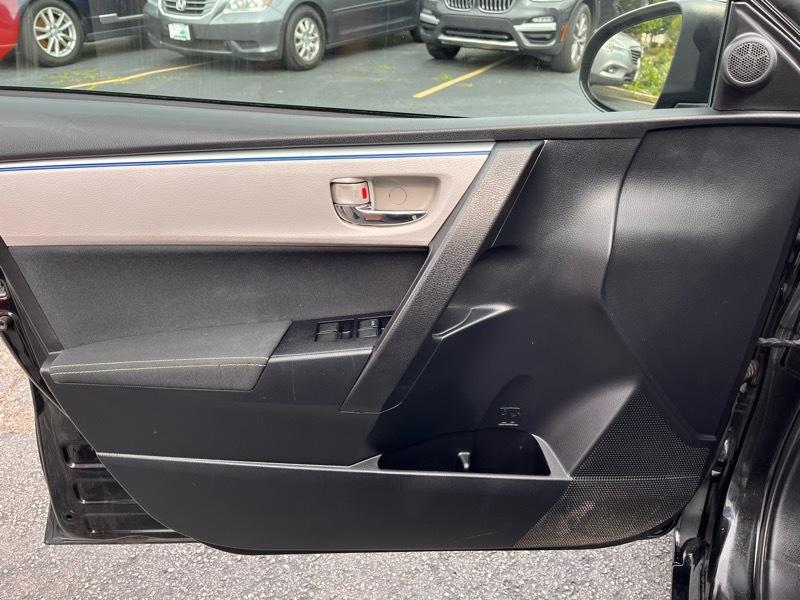 Toyota Corolla LE CVT 2014