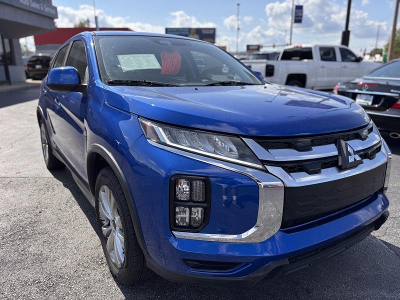 Mitsubishi Outlander Sport 2.0 ES CVT 2021