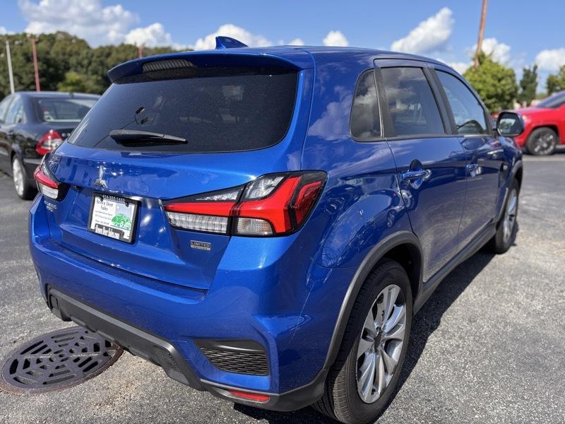 Mitsubishi Outlander Sport 2.0 ES CVT 2021