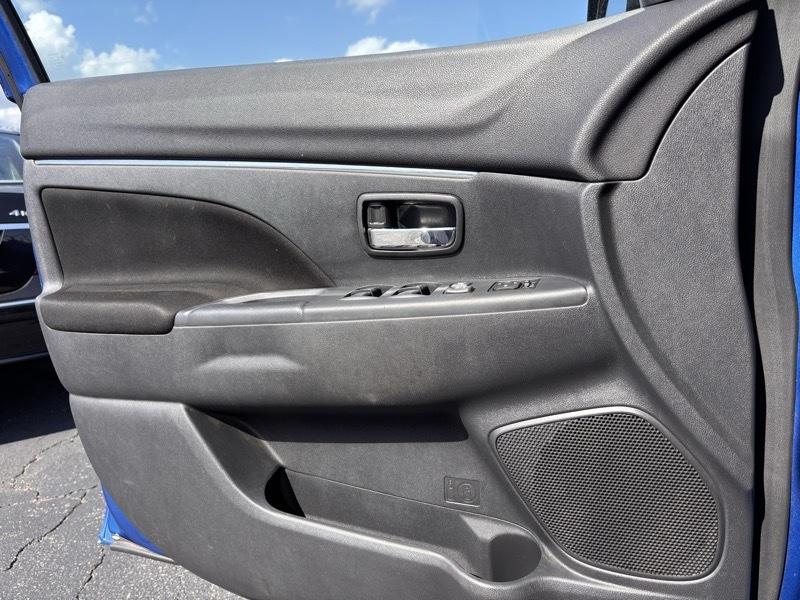 Mitsubishi Outlander Sport 2.0 ES CVT 2021