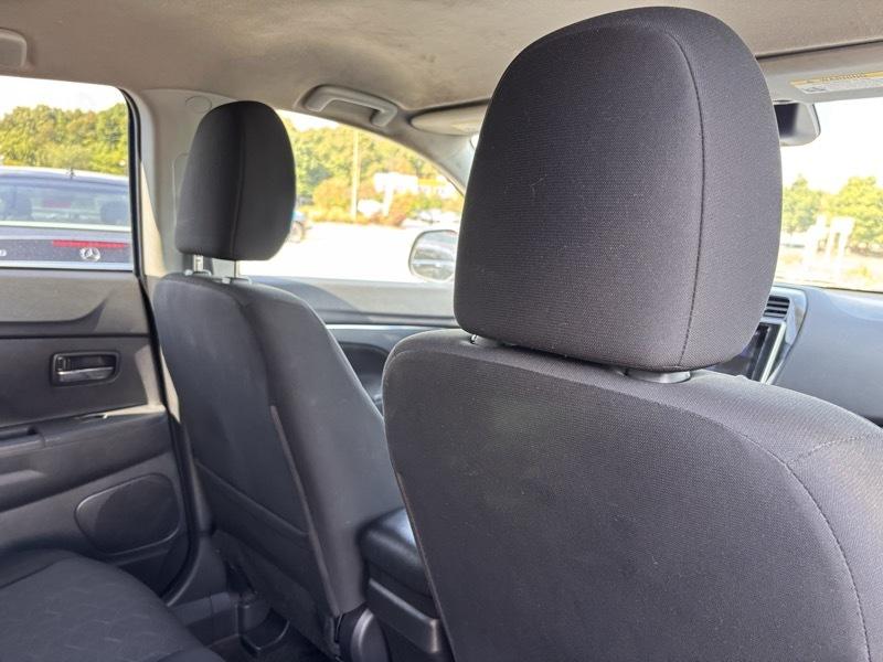 Mitsubishi Outlander Sport 2.0 ES CVT 2021