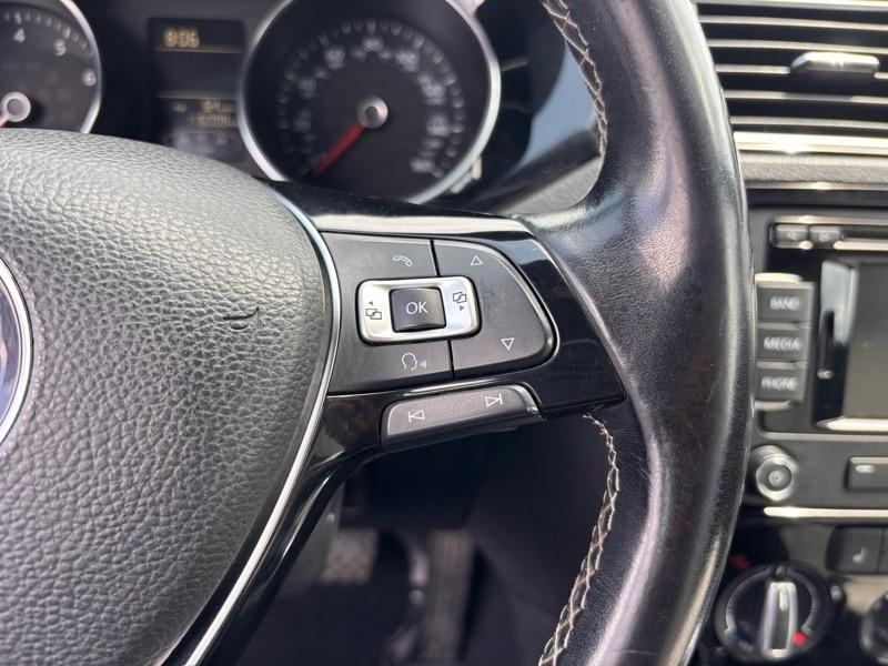 Volkswagen Jetta SE 6A 2015
