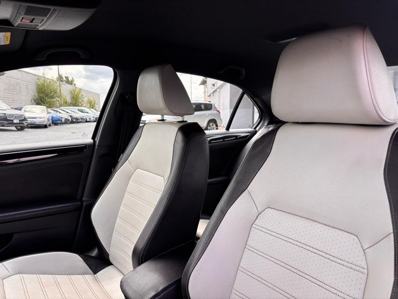 Volkswagen Jetta SE 6A 2015
