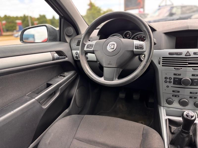Saturn Astra XR 3-Door 2008