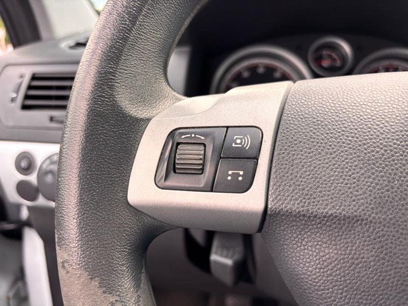 Saturn Astra XR 3-Door 2008