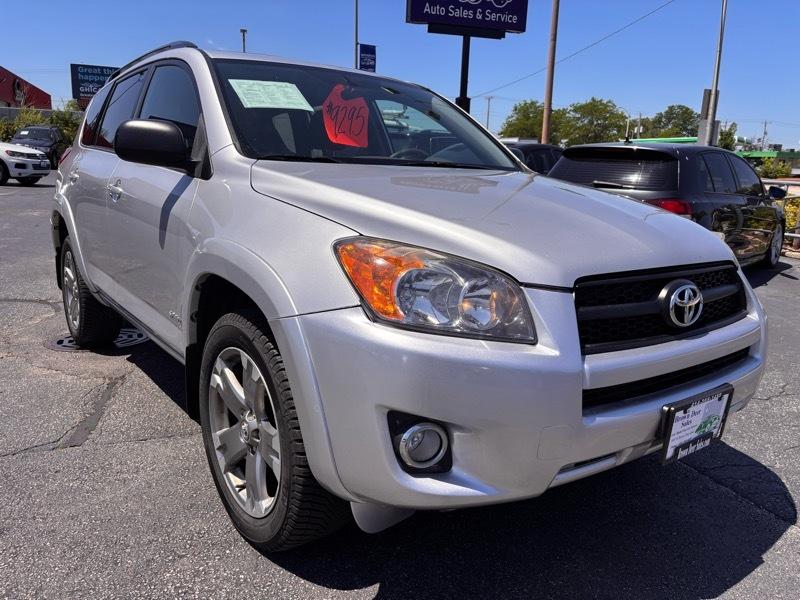 Toyota RAV4 Sport I4 4WD 2010