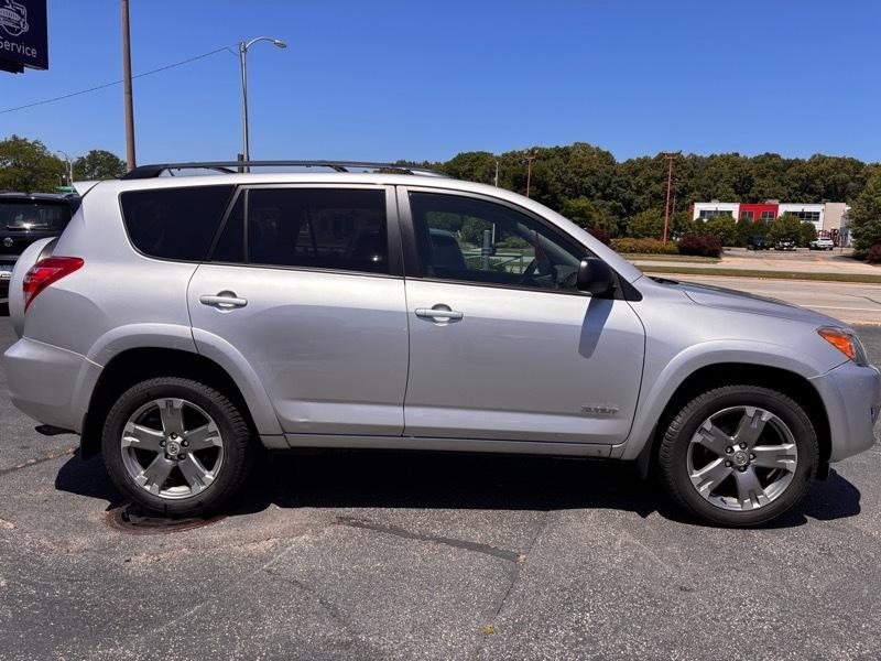 Toyota RAV4 Sport I4 4WD 2010
