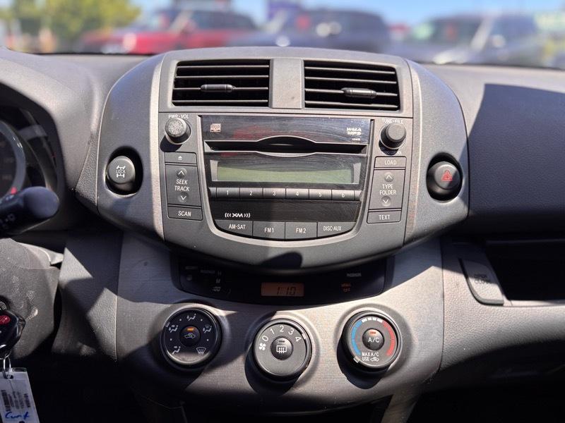 Toyota RAV4 Sport I4 4WD 2010