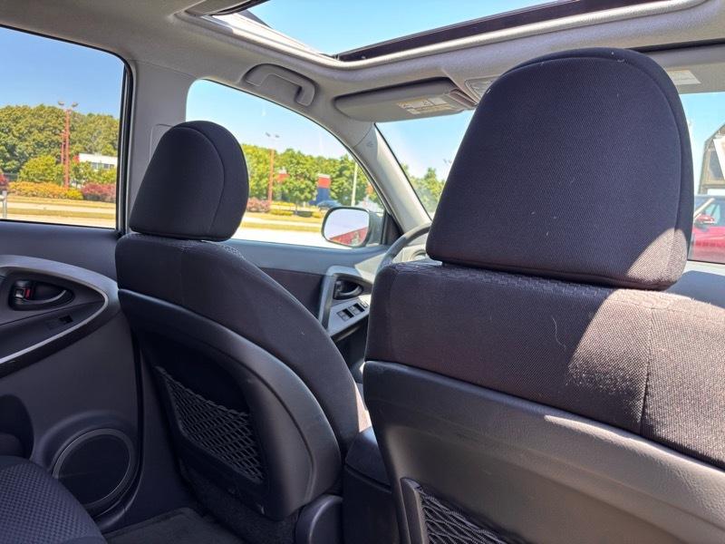 Toyota RAV4 Sport I4 4WD 2010