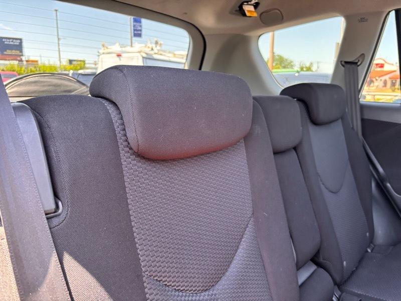 Toyota RAV4 Sport I4 4WD 2010