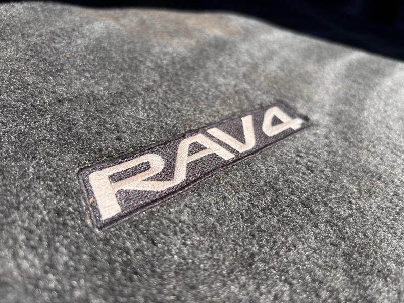 Toyota RAV4 Sport I4 4WD 2010