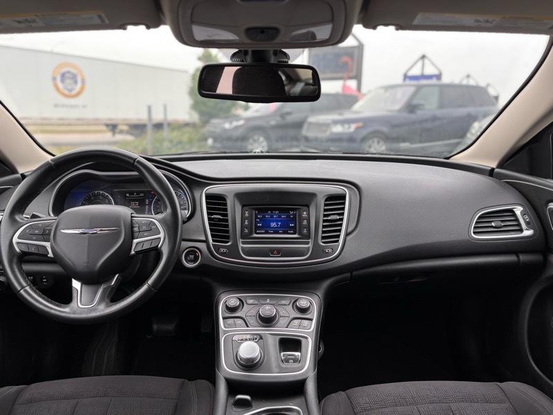 Chrysler 200 Limited 2015