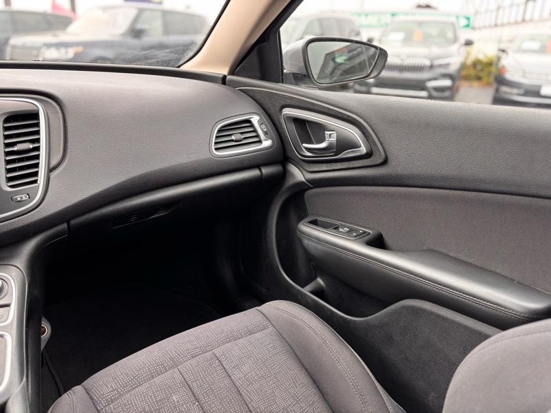Chrysler 200 Limited 2015