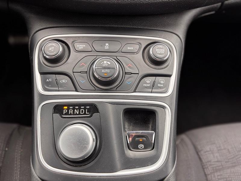 Chrysler 200 Limited 2015