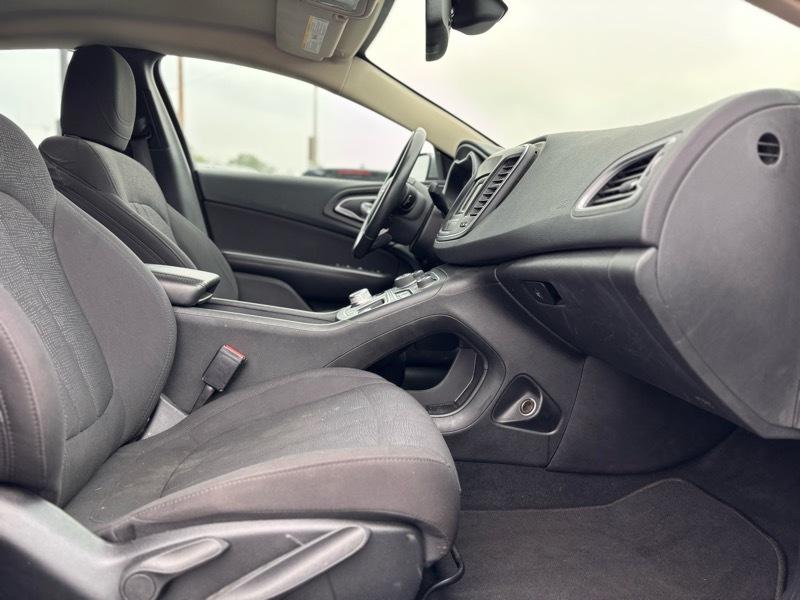 Chrysler 200 Limited 2015