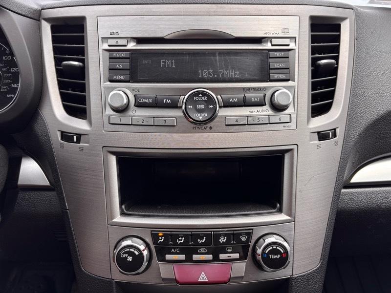 Subaru Outback 2.5i 2011
