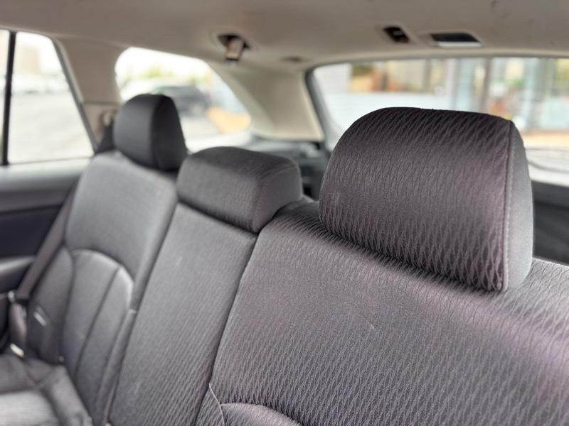 Subaru Outback 2.5i 2011