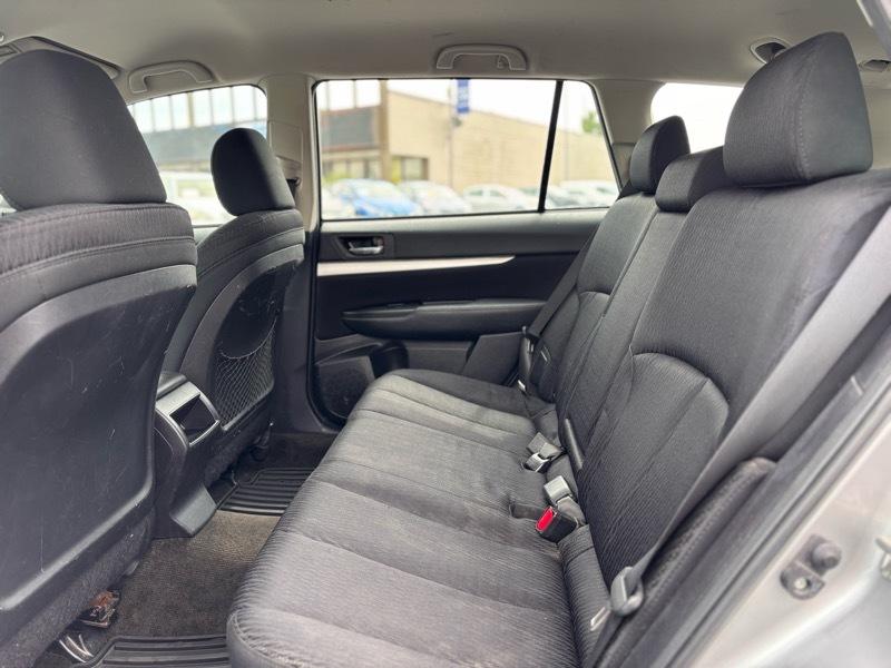 Subaru Outback 2.5i 2011