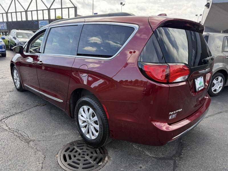 Chrysler Pacifica Touring-L 2017