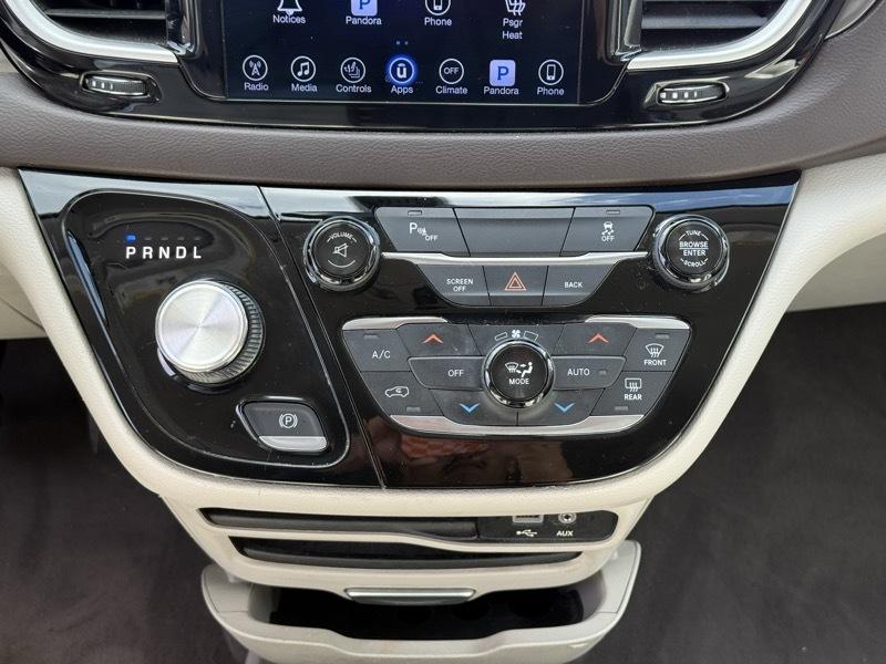 Chrysler Pacifica Touring-L 2017