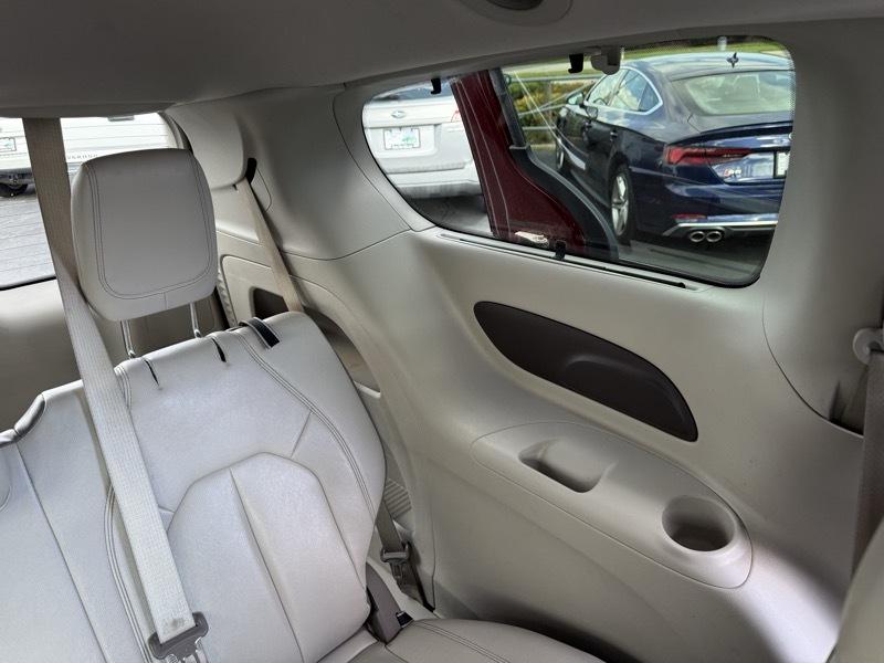 Chrysler Pacifica Touring-L 2017