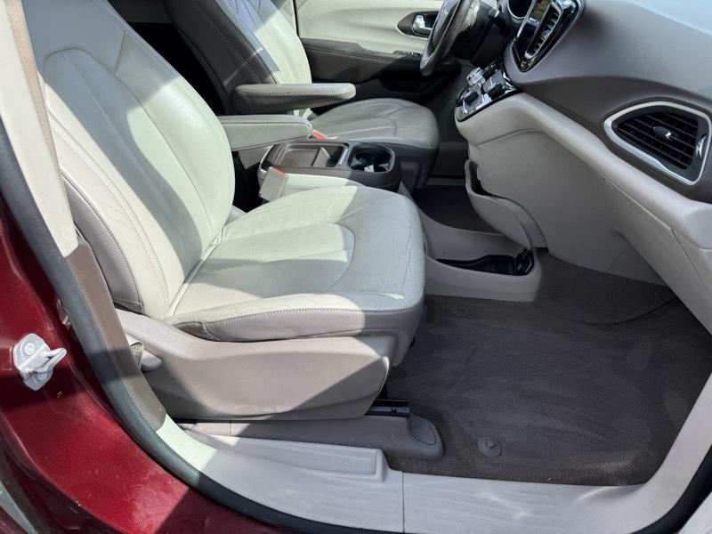 Chrysler Pacifica Touring-L 2017