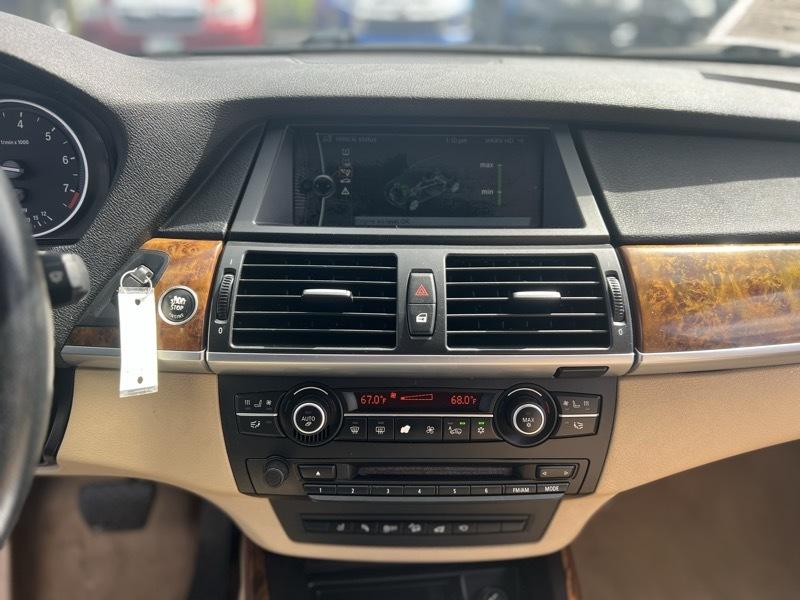 BMW X5 xDrive50i 2013