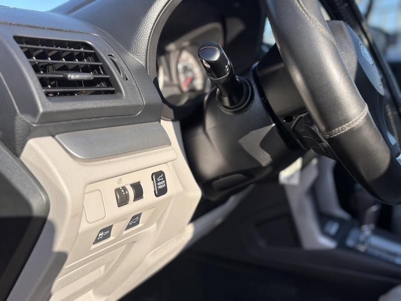 Subaru Forester 2.5i Limited 2015