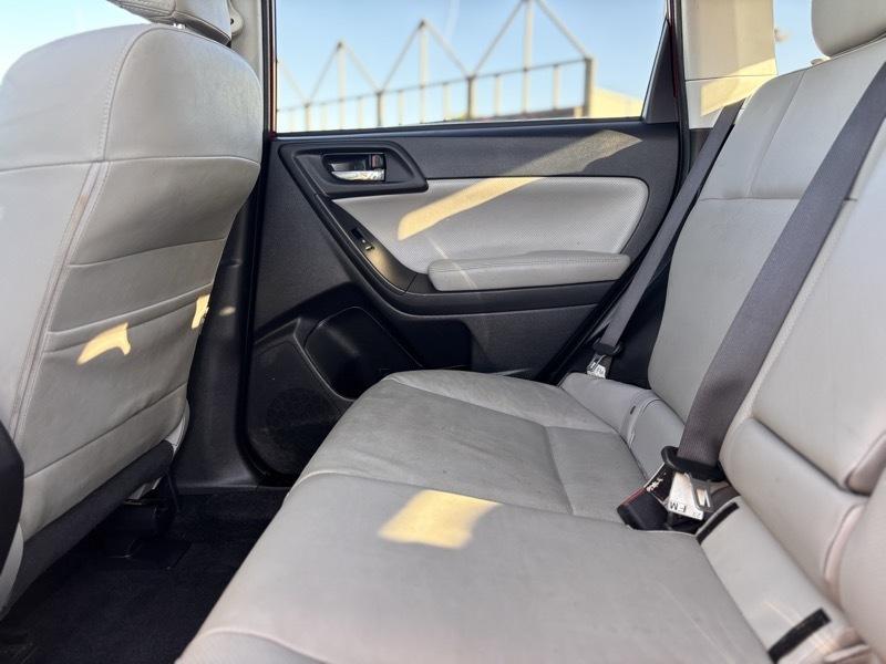 Subaru Forester 2.5i Limited 2015