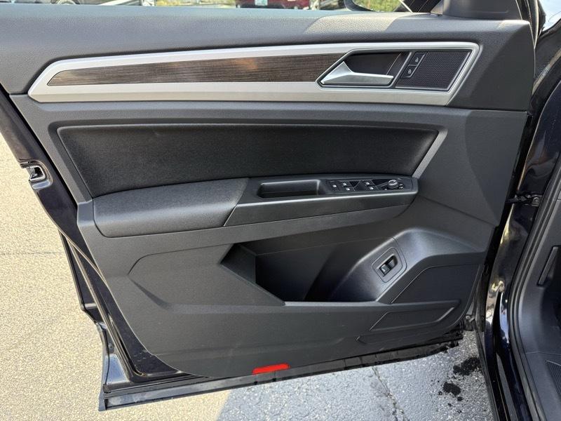 Volkswagen Atlas V6 SE w/Technology 2018