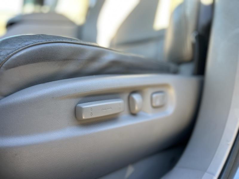 Honda Pilot EX-L 4WD 5-Spd AT with DVD 2011
