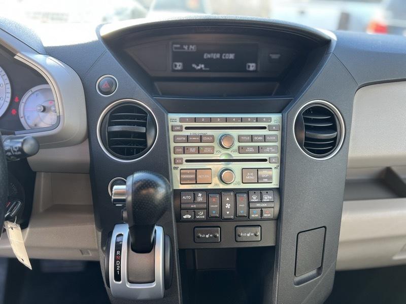 Honda Pilot EX-L 4WD 5-Spd AT with DVD 2011