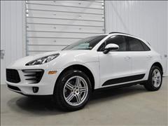2016 Porsche Macan 
