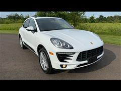 2016 Porsche Macan 
