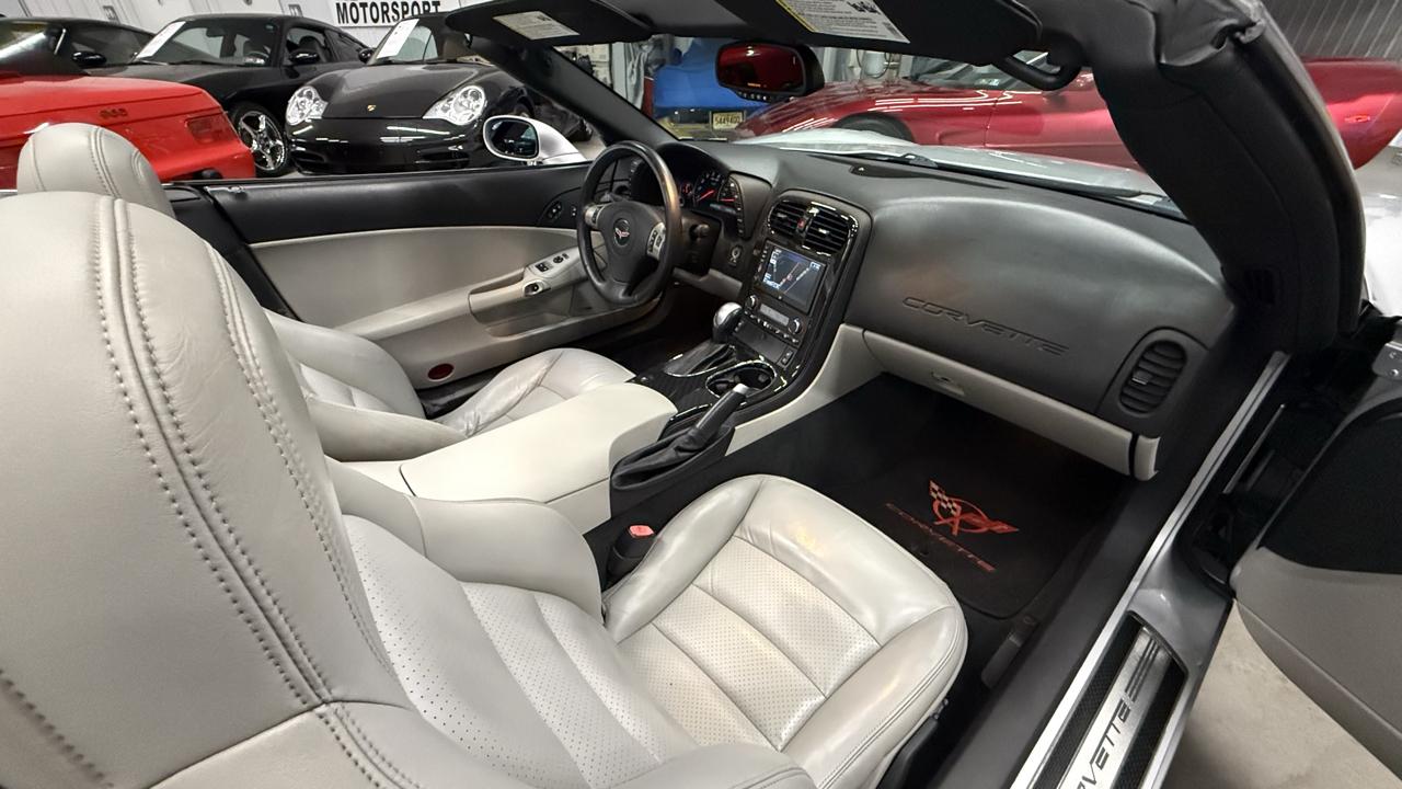 Chevrolet Corvette GS Convertible 3LT 2011