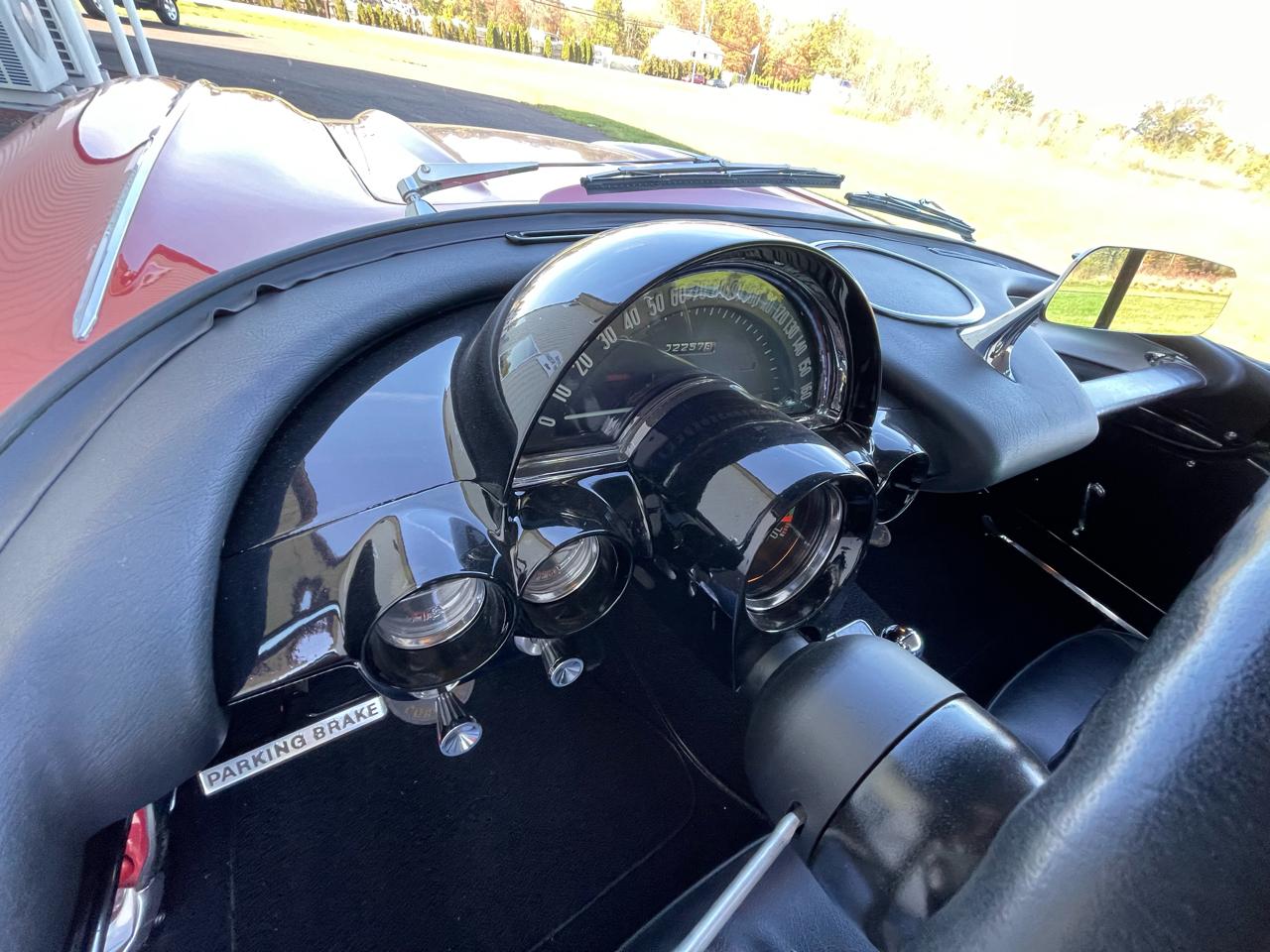 Chevrolet Corvette Convertible 1962