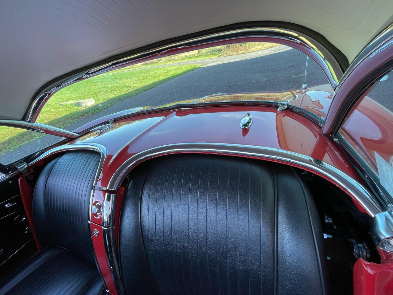 Chevrolet Corvette Convertible 1962