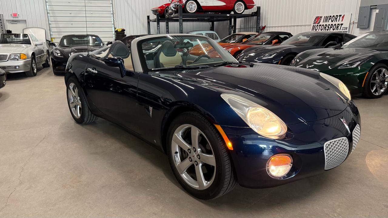 Pontiac Solstice 2dr Convertible 2006