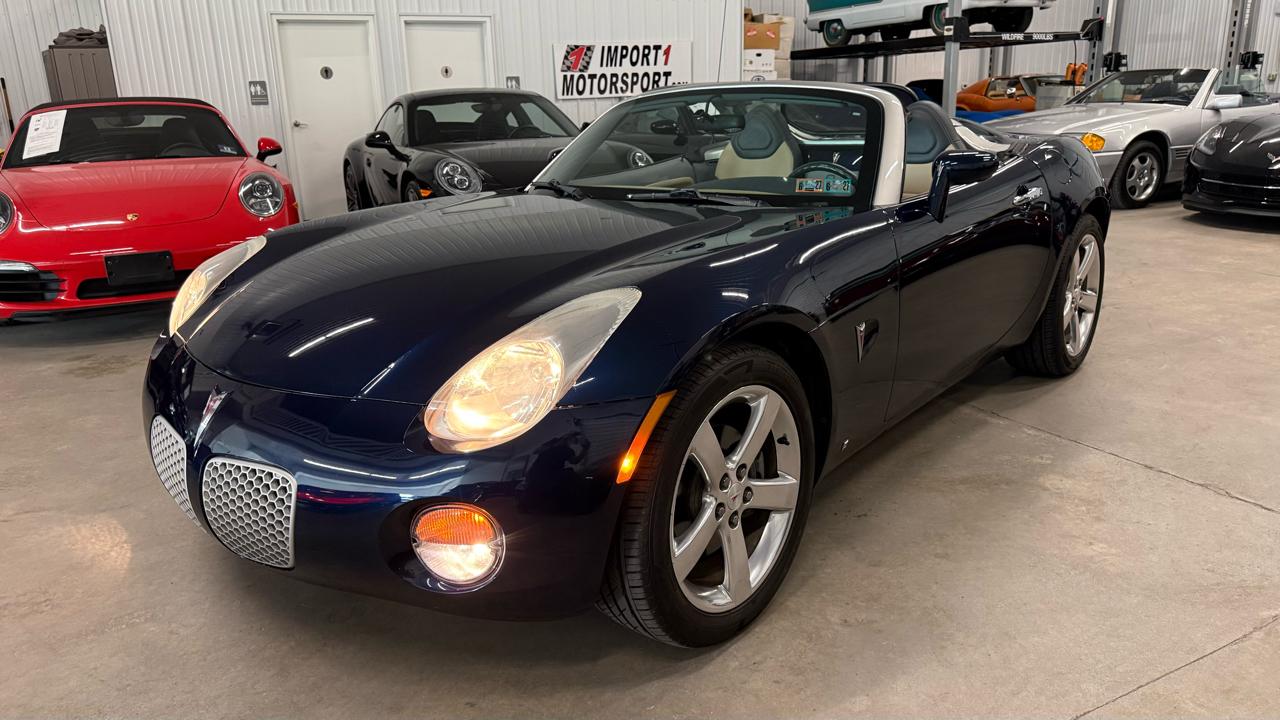 Blue 2006 Pontiac Solstice Convertible Rear-Wheel Drive Manual
