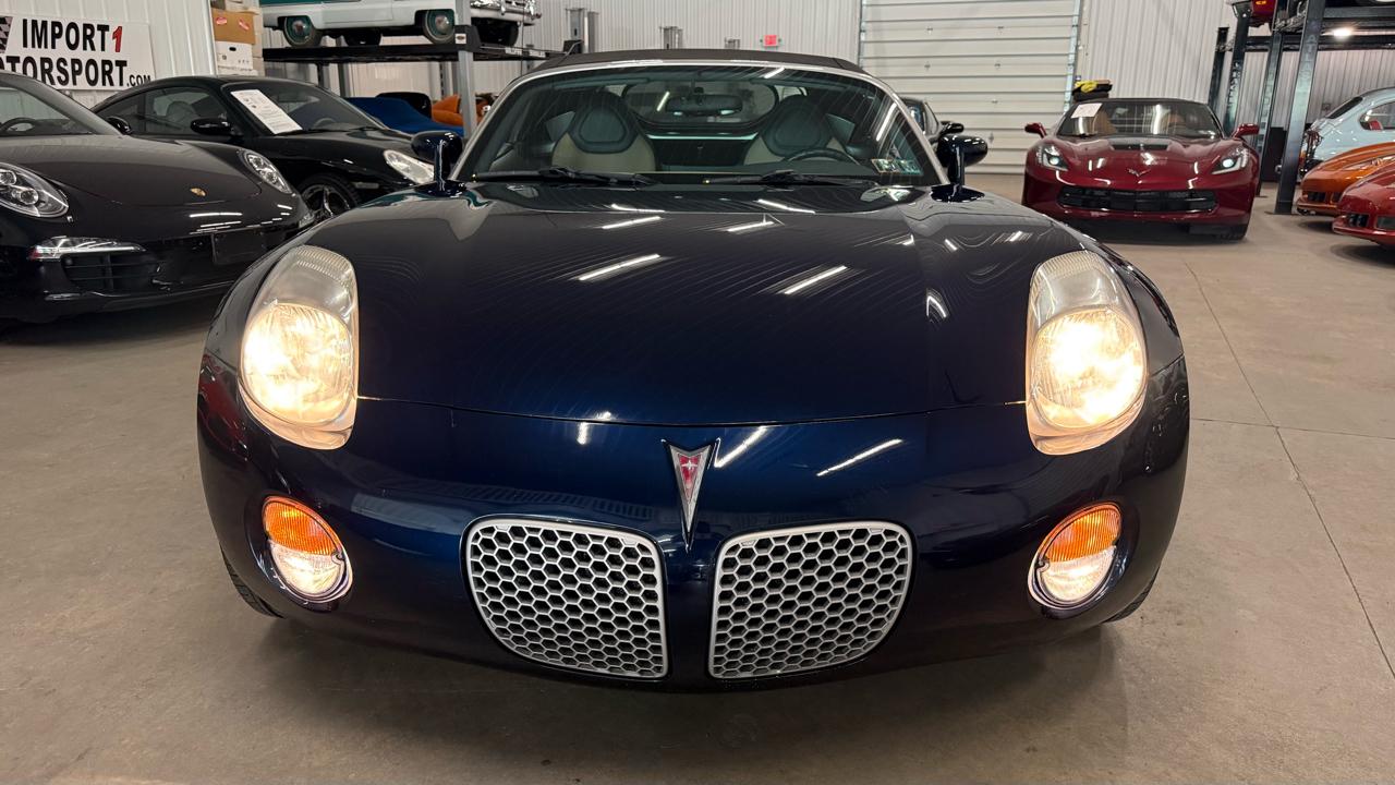 Pontiac Solstice 2dr Convertible 2006